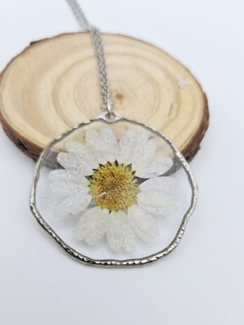 Pressed White Daisy Resin Necklace