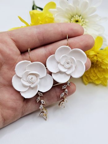 White Olivia Dangling Earrings