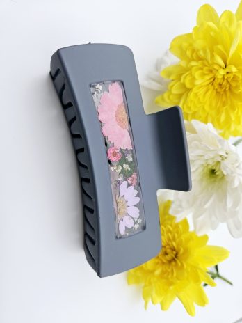 Botanical Flower Resin Hair Claw