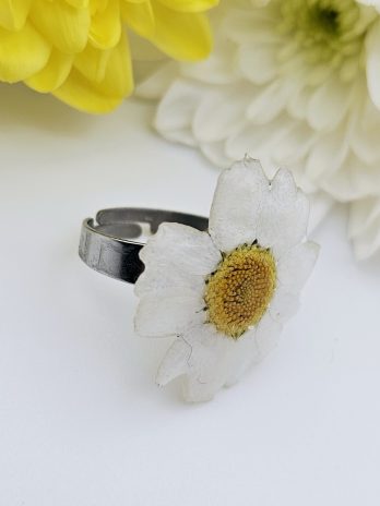Daisy Flower Ring