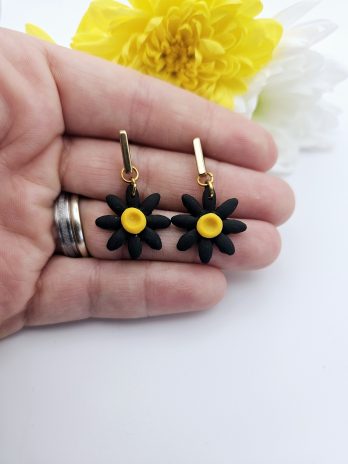 Black Daisy Earrings