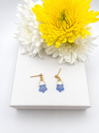 Forget-Me-Not Gold Teardrop Stud Earrings