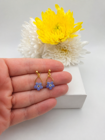 Forget-Me-Not Gold Teardrop Stud Earrings