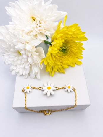 Daisy Chain Polymer Clay Bracelet
